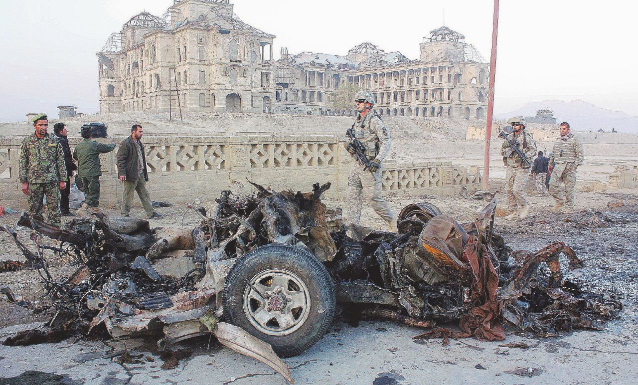 Copertina di I droni fanno vincere i talebani