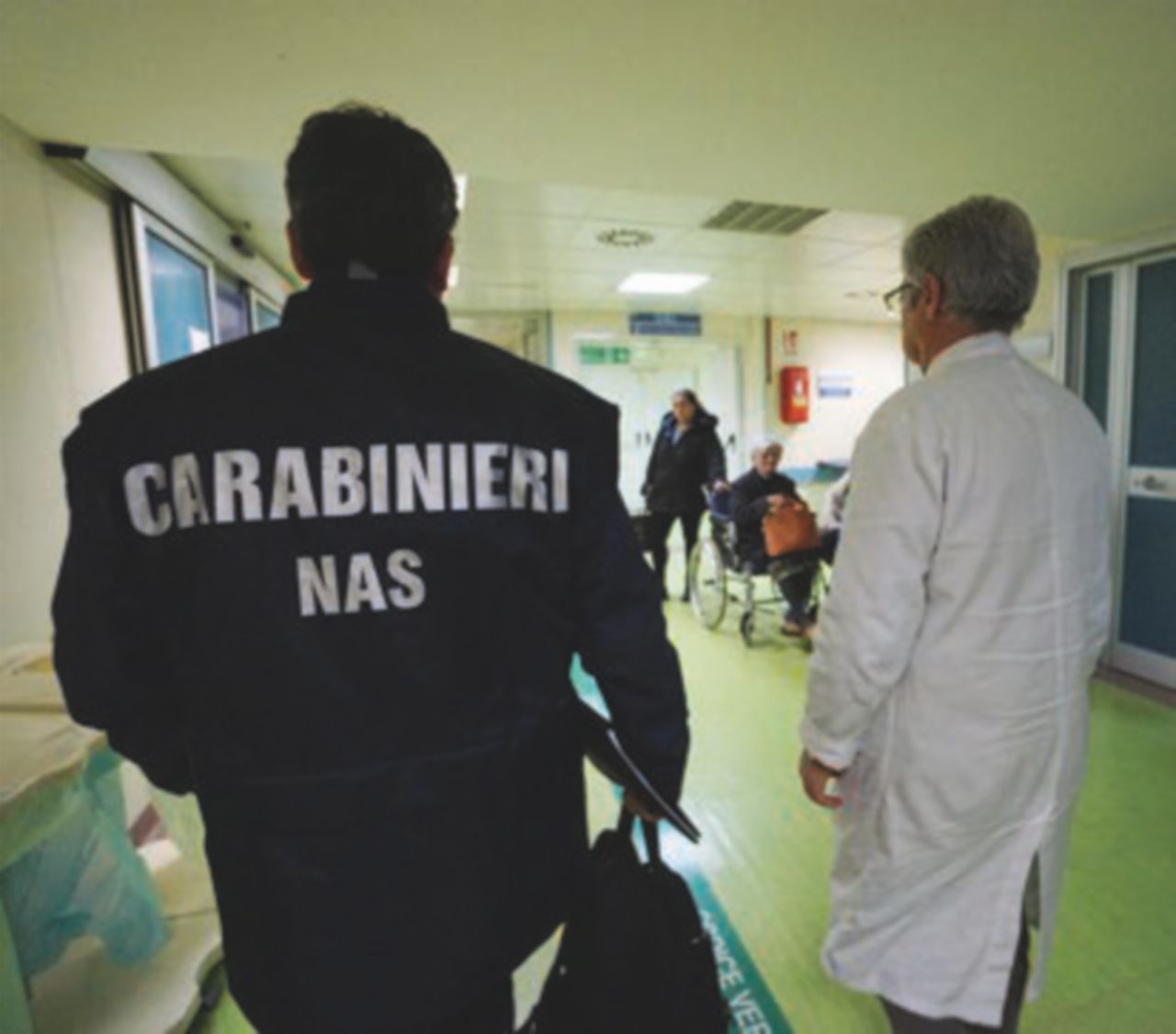 Ancora formiche all’ospedale San Giovanni Bosco: stavolta arriva l’ispezione ministeriale