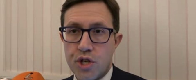 Copertina di Decreto sicurezza, Nardella: “Per Salvini siamo incapaci? Faccia il ministro io faccio il sindaco”