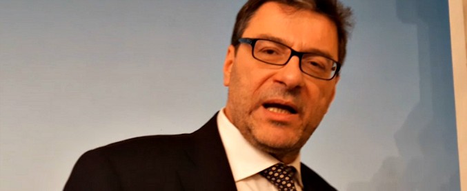 Conti pubblici, Giorgetti: “Nei prossimi mesi verifichiamo se servirà una manovra correttiva”