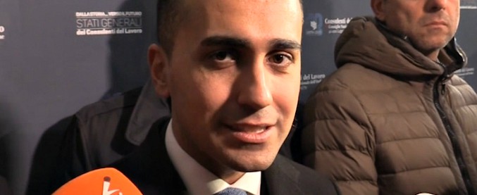 Copertina di Gilet gialli, Di Maio: “Il governo Macron li sta finanziando politicamente con tutte le assurdità che sta facendo”