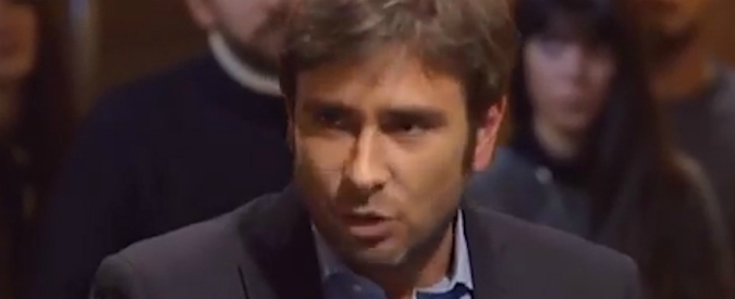 Copertina di Claudio Baglioni, Di Battista: “Con lui o con Salvini? Per me ha fatto benissimo a dire quello che pensa. Sempre piaciuto”