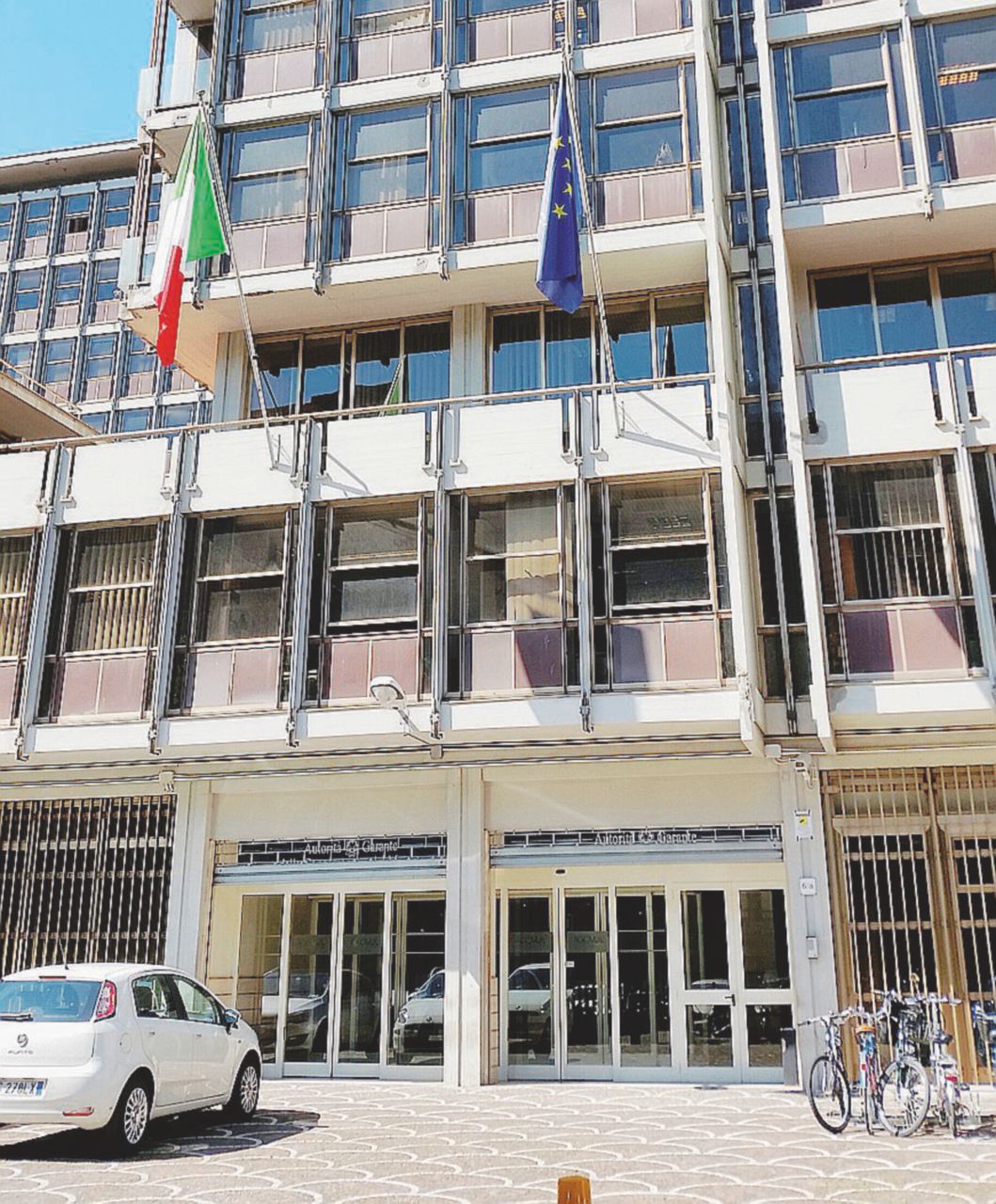 - La sede di Roma dell’Autorità garante della Concorrenza e del Mercato Antitrust a rischio, il Csm potrebbe bocciare Rustichelli