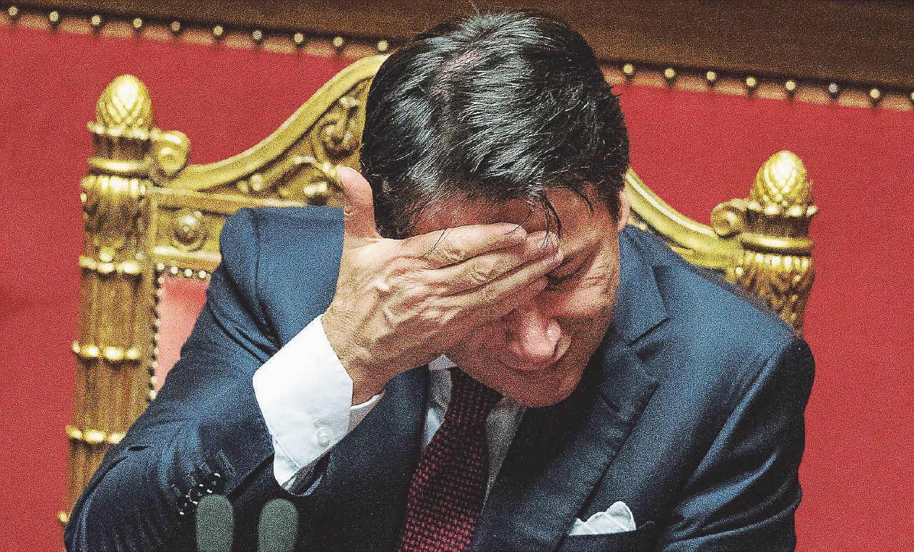 Copertina di Lega in piazza coi Sì Tav. Conte e Di Maio pompieri, ma Salvini alza già la testa