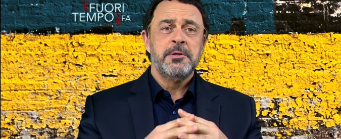 Copertina di Crozza: “Salvini è l’Arturo Brachetti del Viminale”. Poi indossa i panni del ministro: “Un bacione agli artigiani della Finanza”