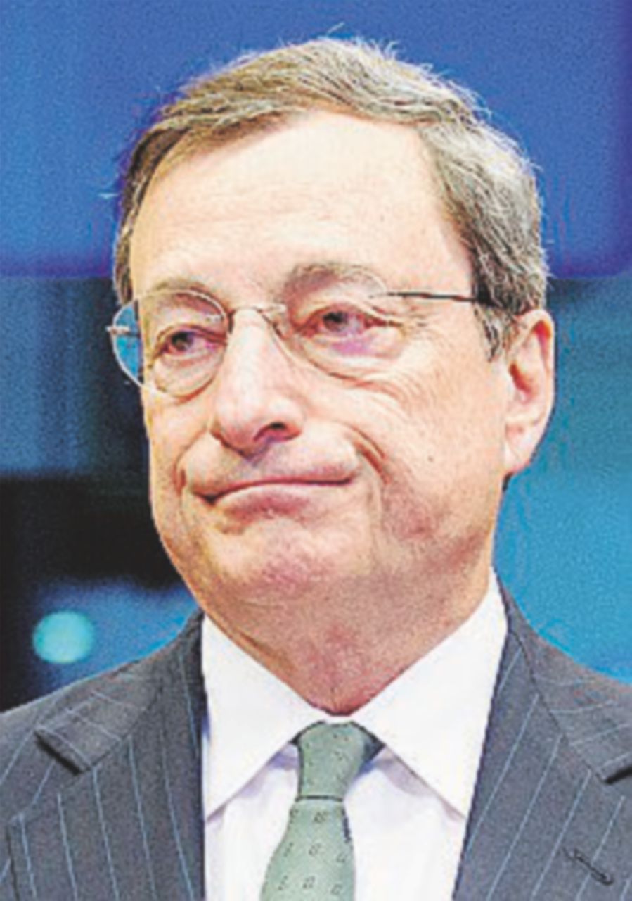 Draghi: “Crescita rallenta. Pronti anche a recessione”