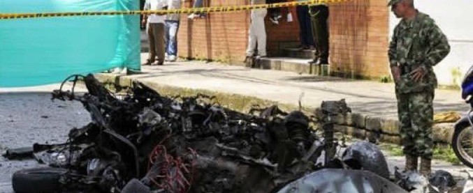 Colombia, autobomba all’Accademia di polizia di Bogotà: 21 morti, 68 feriti
