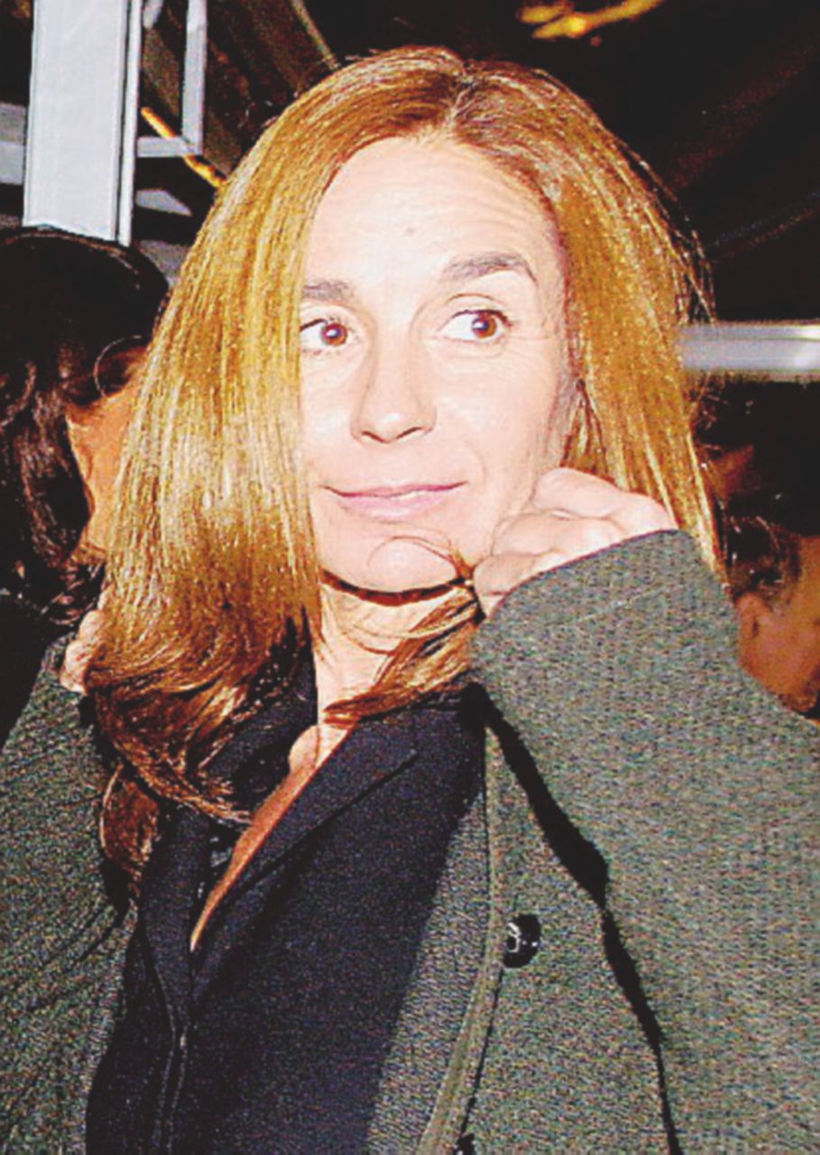 Copertina di “Protestai per i suoi libri in catalogo, sola”