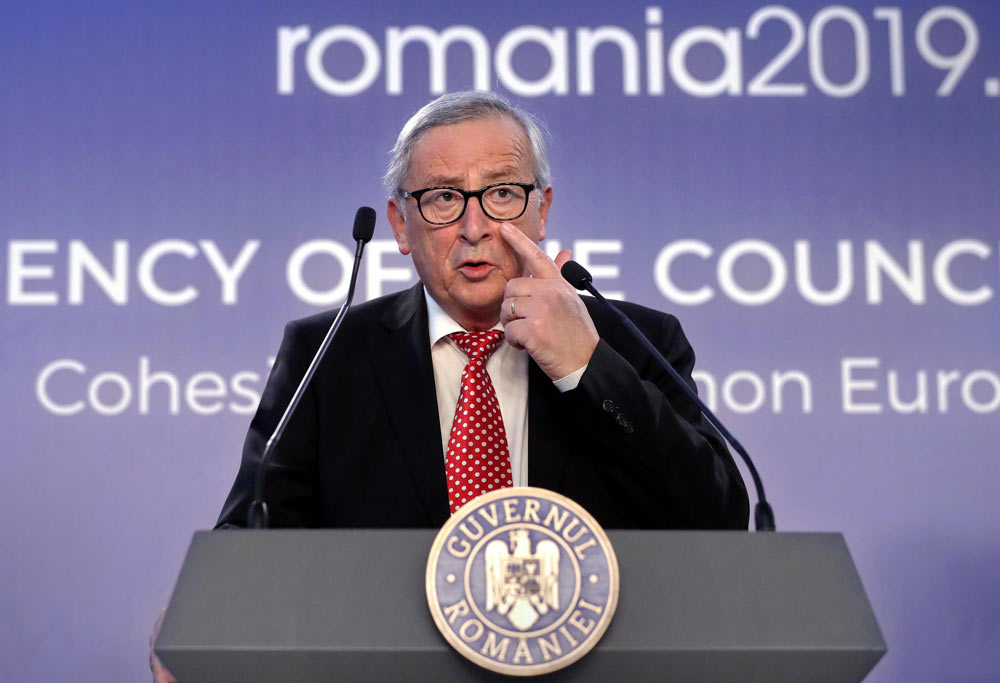 Superstipendi, benefit e sprechi. Il conto della Ue Superstipendi, benefit e sprechi. Il conto della Ue