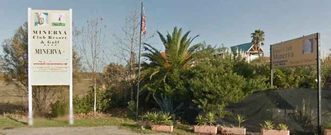 Calabria, tre incendi in 15 giorni nel resort dell’imprenditore Suave. Il sindaco di Trebisacce: “Iniziativa mafiosa”