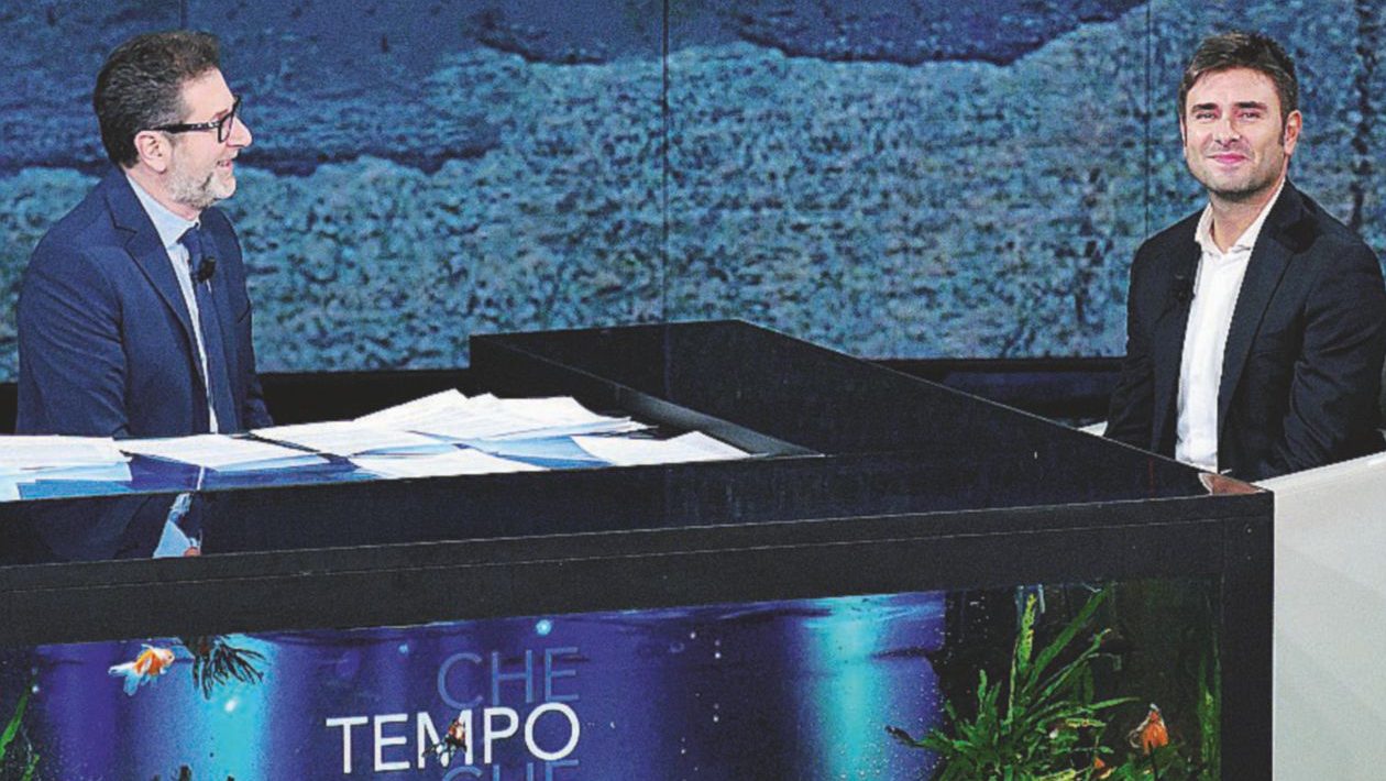 Dibba in tivù straccia il franco africano: “Macron colonialista”