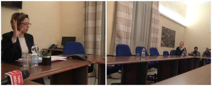 Copertina di Imola, l’assemblea è surreale: solo due i presenti e la sindaca in imbarazzo: “Allora io voto favorevole…”