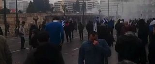 Copertina di Grecia, scontri e proteste ad Atene contro l’accordo che modifica il nome della Macedonia