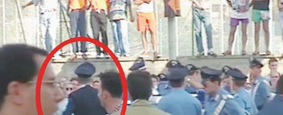 Immagini - Il colonnello Emilio Borghini all’arrivo in via D’Amelio dopo la strage Quei due ufficiali e la scomparsa dell’agenda rossa