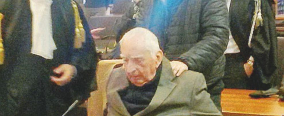 L’ex ras - Duilio Poggiolini - Ansa Sangue infetto, Poggiolini verso l’assoluzione: “Falle di sistema, non può essere l’unico a pagare”