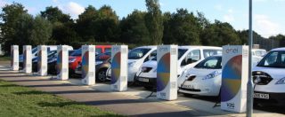 Copertina di Auto elettriche, ora possono “rivendere” energia. Il progetto  delle utility europee