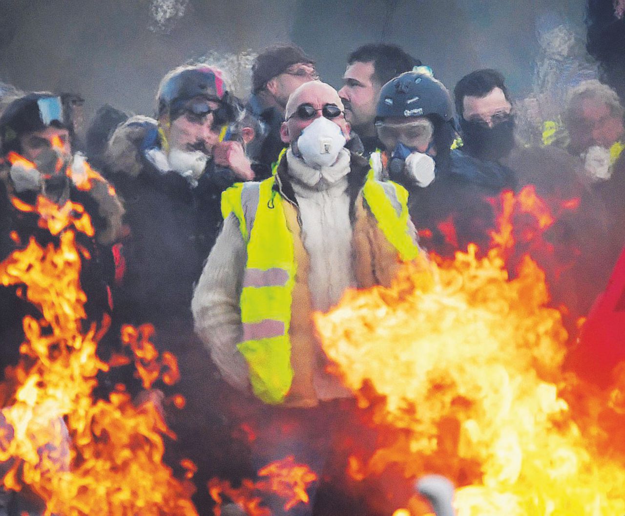 La provocazione di Drouet: la notte dei Gilet gialli