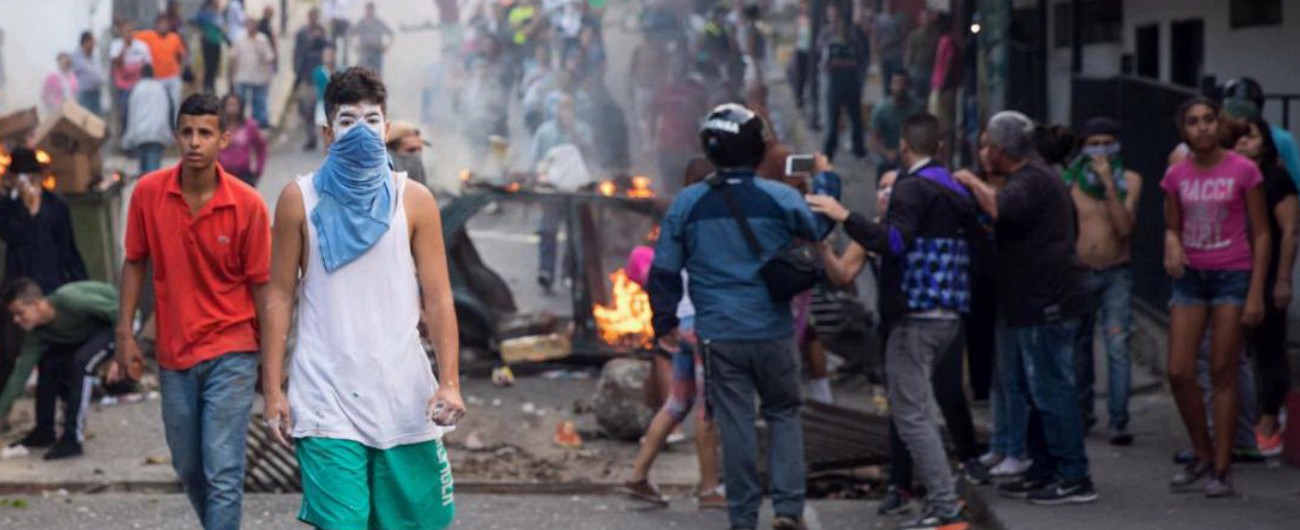 Venezuela, Conte: “Temo escalation di violenza”. Germania: “Ora elezioni libere”
