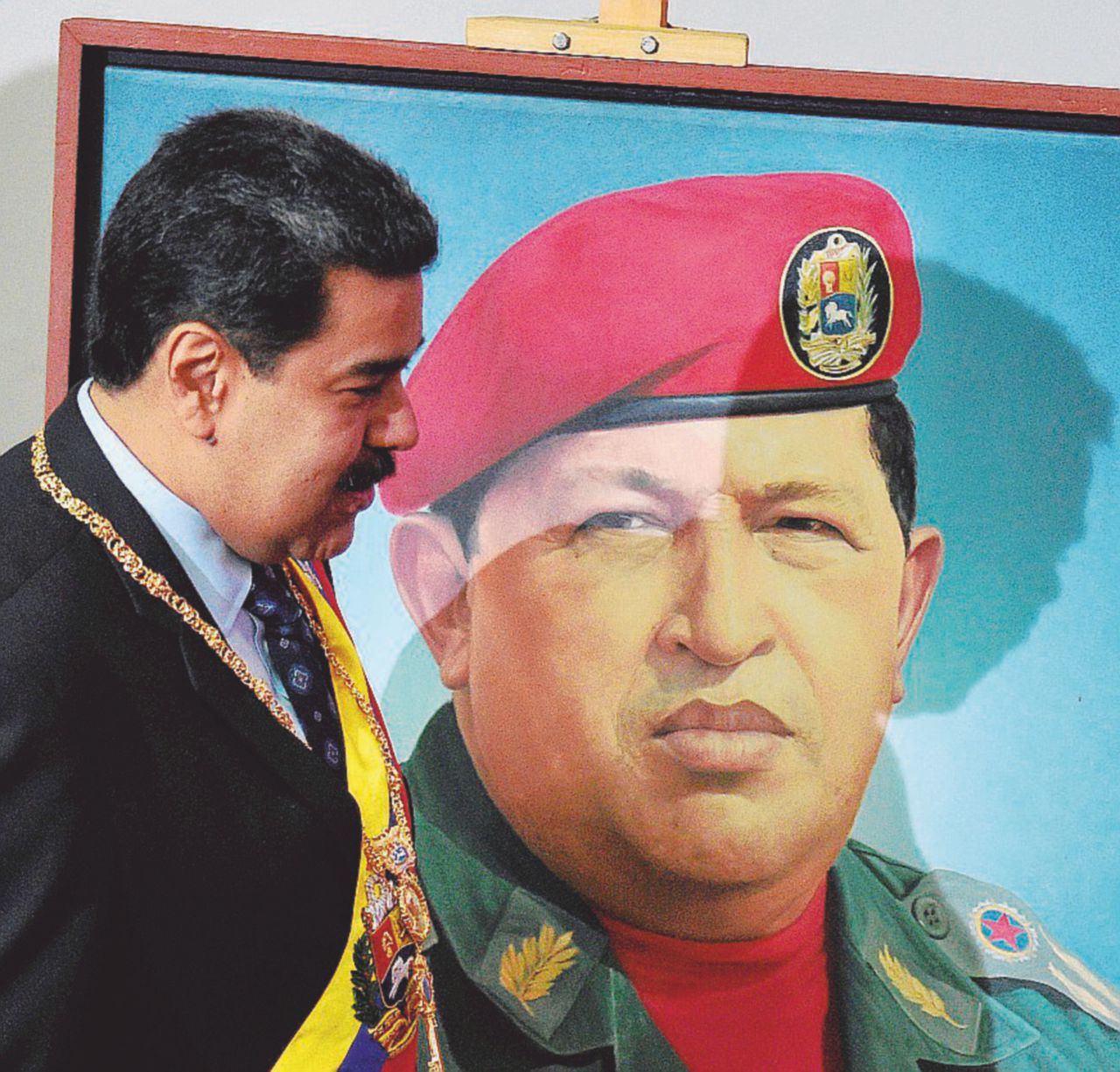 Copertina di Il tic degl’imperialisti: disarcionare Maduro nuova farsa di Trump