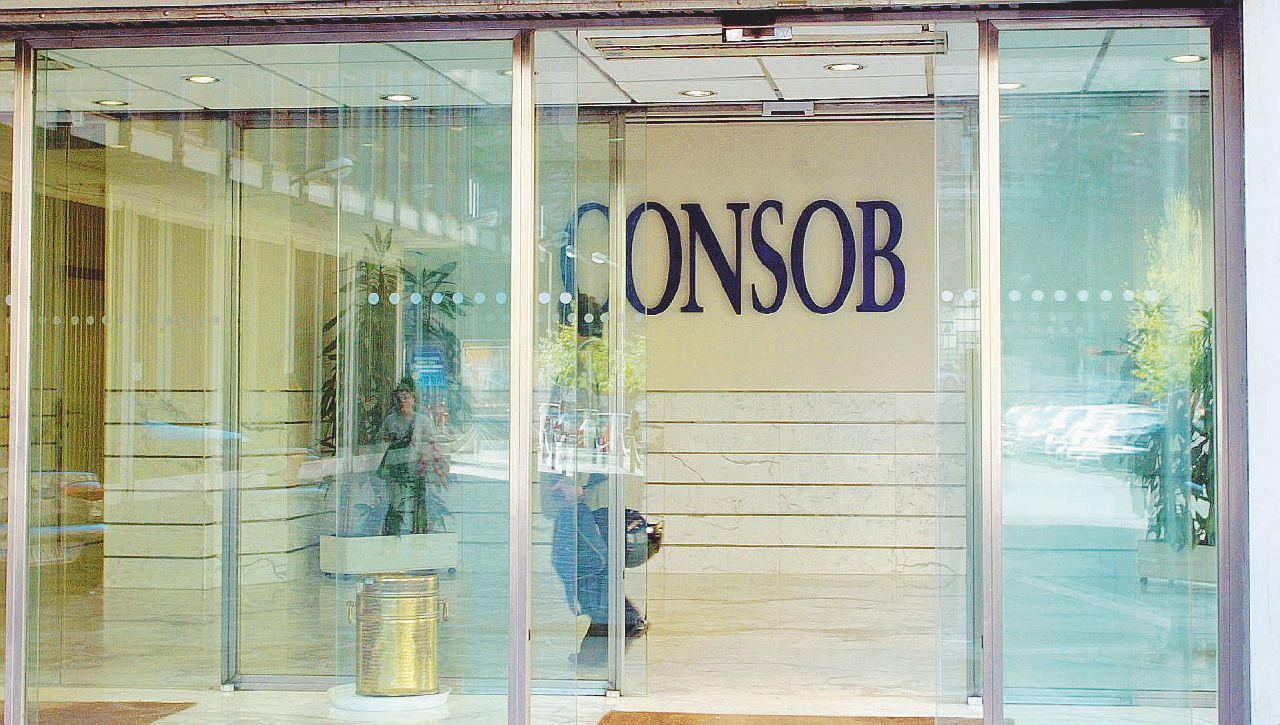 Consob, Conte non decide ma ora l’interim traballa Consob, Conte non decide ma ora l’interim traballa