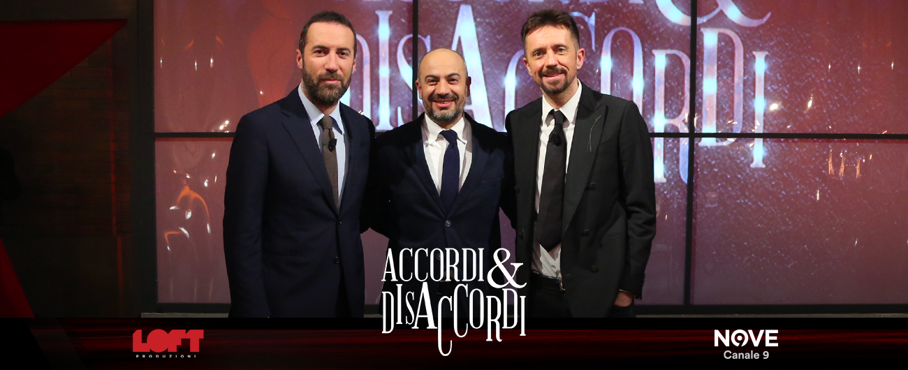 Copertina di ‘Accordi&Disaccordi’ (NOVE), Paragone (M5s): “Sullo sgombero del Cara di Castelnuovo di Porto, condivido il principio ma non il modo. Non si dividono le famiglie”