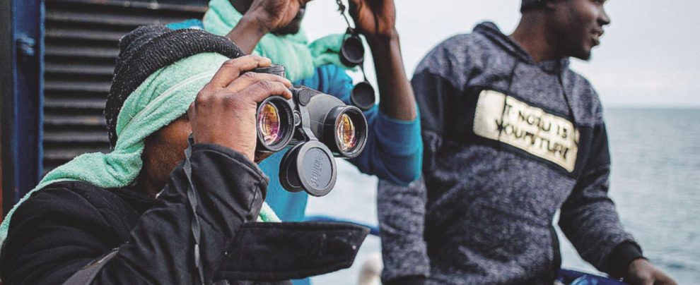 A bordo - Migranti sulla Sea Watch 3, la nave della Ong tedesca battente bandiera olandese - LaPresse Sea Watch, il blocco continua. La Cei: ospitiamo noi i minori
