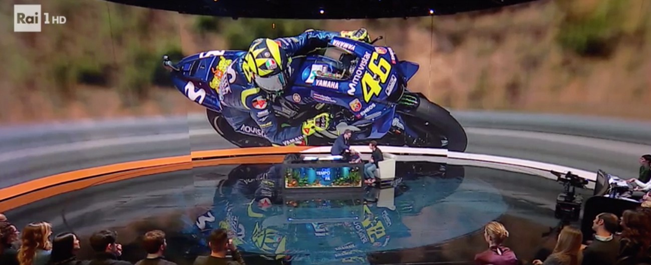 Copertina di Valentino Rossi a Che tempo che fa: “Vi racconto cosa è la velocità”