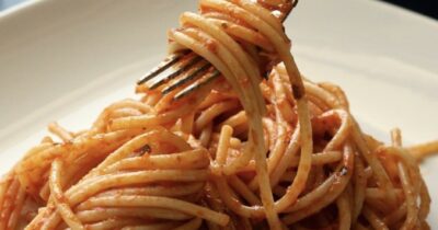 Copertina di Unesco pronto a incoronare la cucina italiana patrimonio dell’umanità “grazie alla tradizione delle nonne e delle bisnonne. È semplice e replicabile”