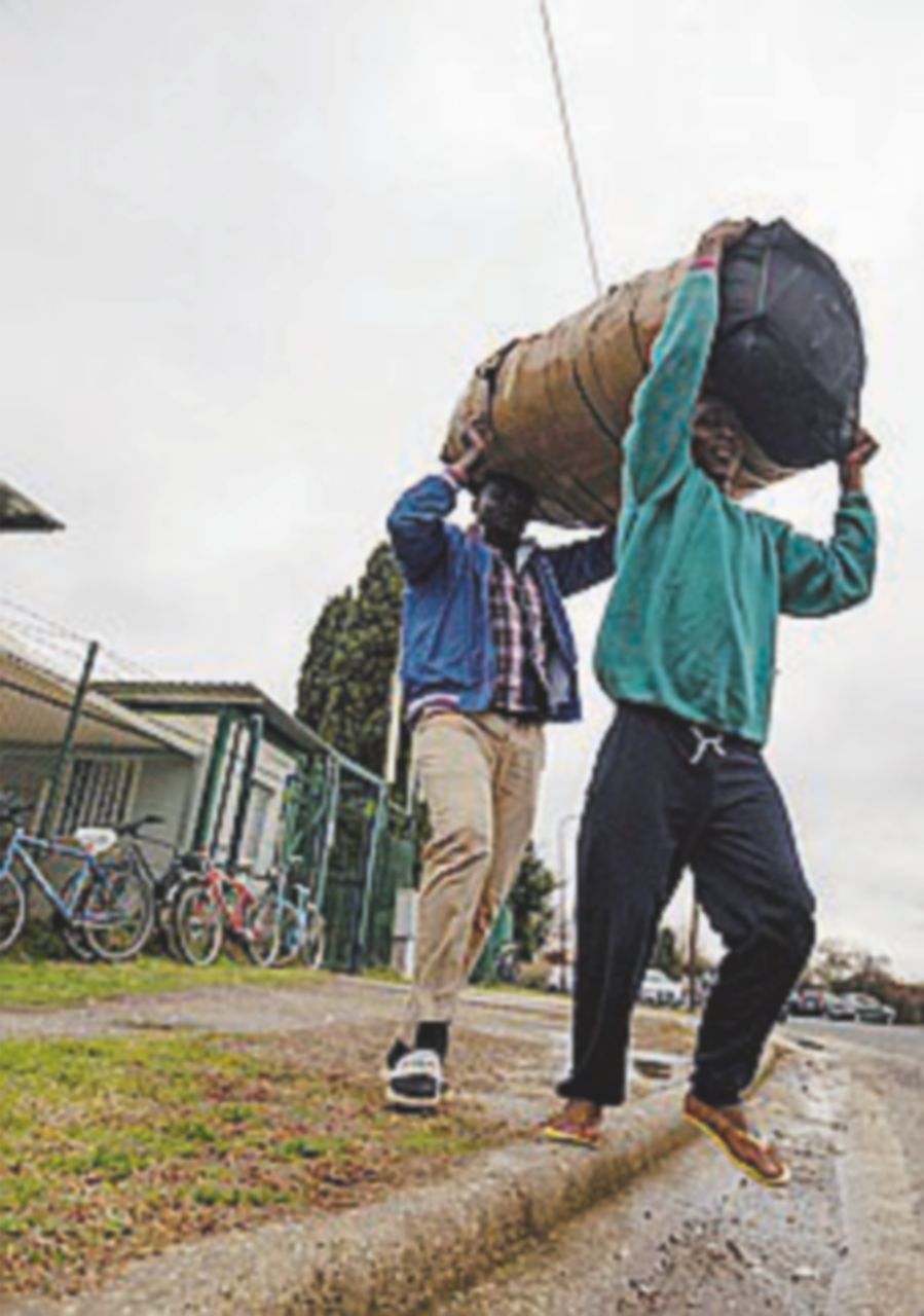 Castelnuovo (Roma), ancora 222 persone da trasferire altrove