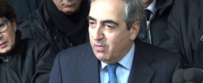 Copertina di Diciotti, Gasparri: “Memoria governo? Interlocutore resta Salvini”. Senatori M5s: “Non abbiamo ancora deciso”