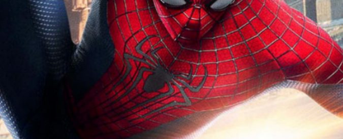 Licenziato, impiegato si presenta l’ultimo giorno al lavoro vestito da Spider-Man e diventa l’idolo dei social: “Sei un mito”