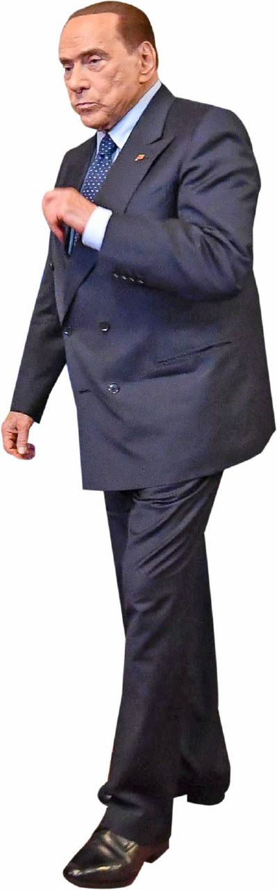 Copertina di B. rassicura il “Capitano”, sognando il ritorno a casa