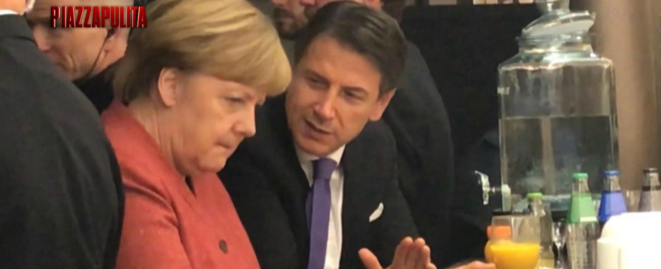 Copertina di Fuorionda integrale Conte-Merkel, “Salvini è contro tutti”. E su M5s-Lega: “Se dico ‘basta’ smettono di litigare”