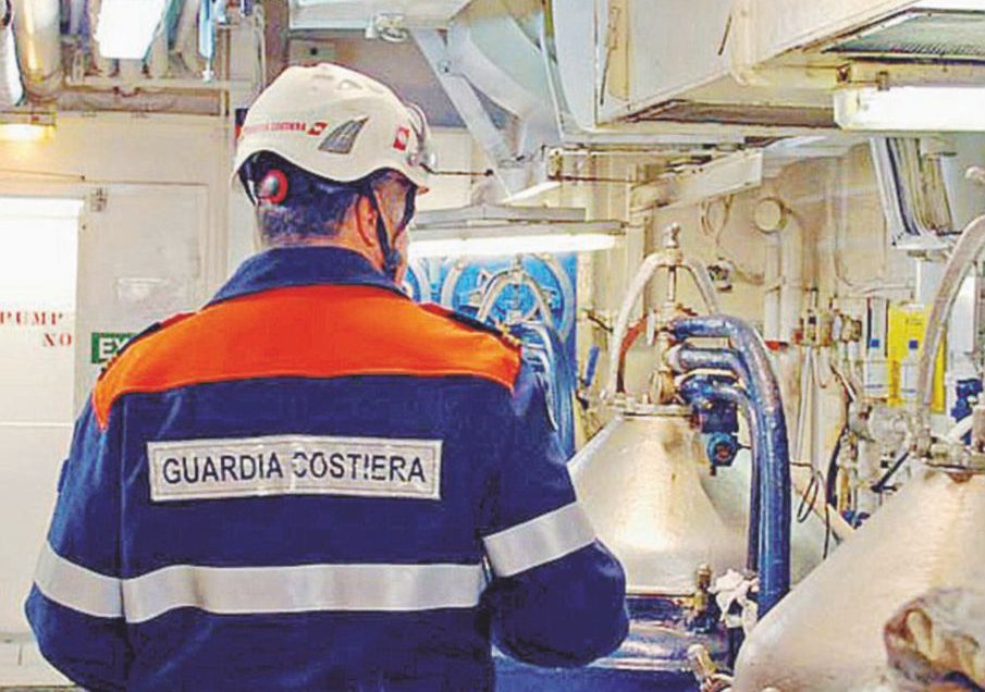 L’ispezione - A bordo della Sea Watch 3 - Ansa Sea Watch bloccata a Catania
