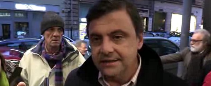 Copertina di Pil, Calenda: “Recessione? Serve piano di investimenti. Io a disposizione ma Di Maio come al solito non mi risponde”