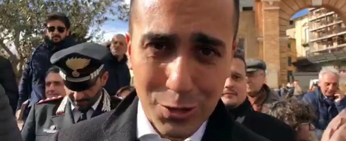 Copertina di Vitalizi, Di Maio: “Chiamate Cirino Pomicino e chiedetegli dal primo gennaio quanto sta prendendo…”