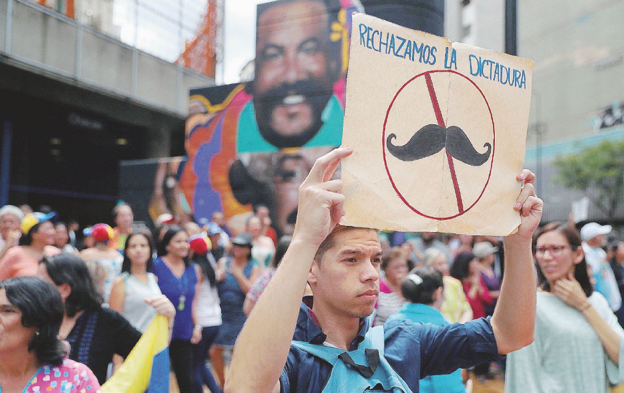 Venezuela, saranno i militari la vera incognita per Maduro