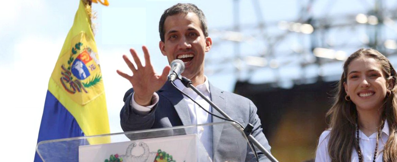 Venezuela, Paesi Ue riconoscono Guaidó. Mattarella al governo: “No esitazioni”. Palazzo Chigi: “Sostegno a nuove elezioni”