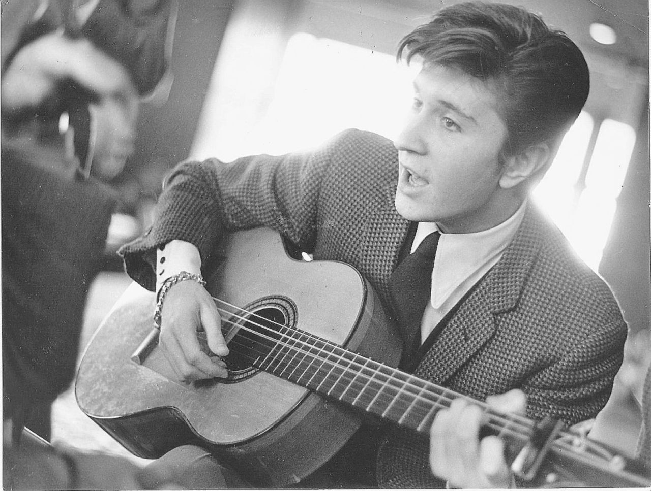 Copertina di “Zingara non si può più dire? Allora canto la donna errante”