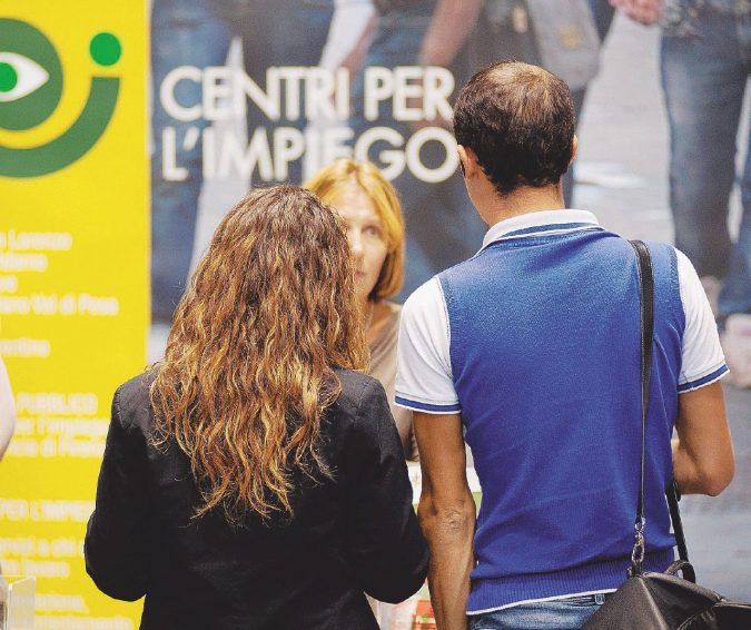 Intelligenza artificiale - Non serve più il vecchio curriculum ma anche la prima impressione è affidata a una macchina - Agf Il navigator è un robot. Così l’algoritmo archivia il curriculum