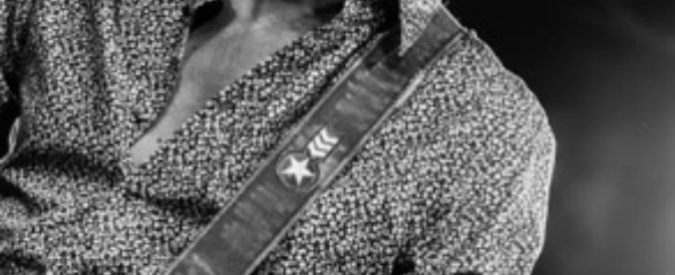 Sanremo 2019, chi è Luca il chitarrista più inquadrato del Festival