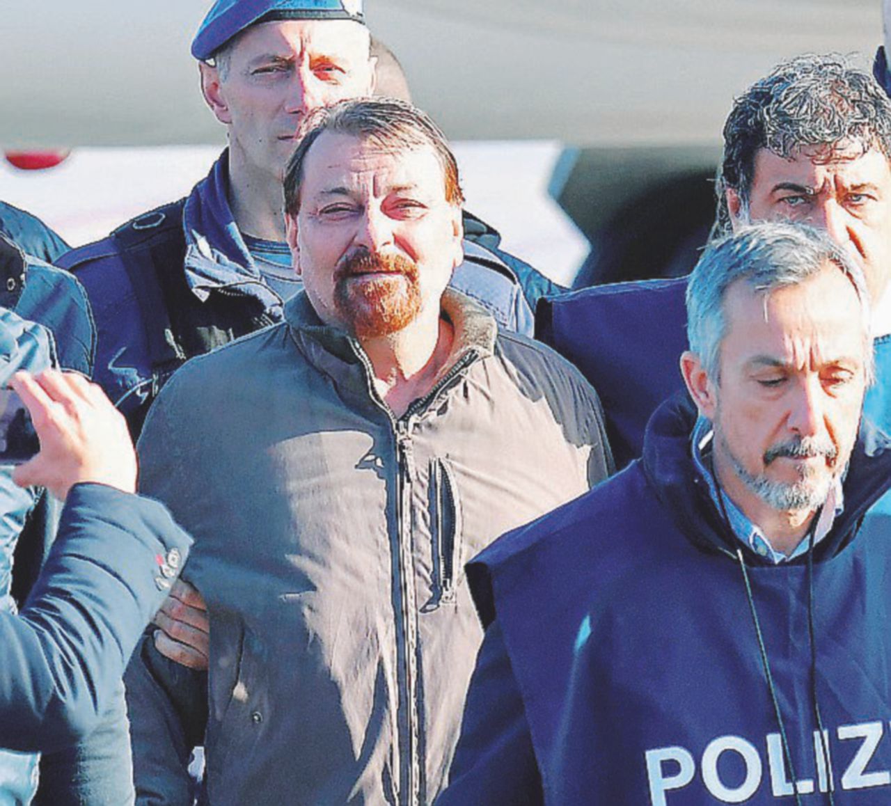 Copertina di Video di Battisti, l’indagine prosegue sul Dap