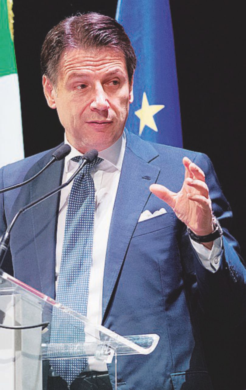 Conte, Di Maio e Toninelli: “Scelte collegiali”