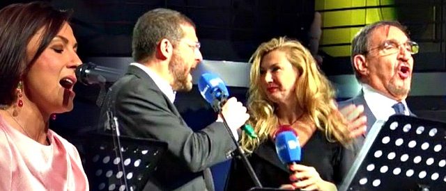 Sanremo da Pecora, cantano i politici: trionfa il leghista Siri, flop M5s. Fi e Pd? Non basta nemmeno il Nazareno canoro