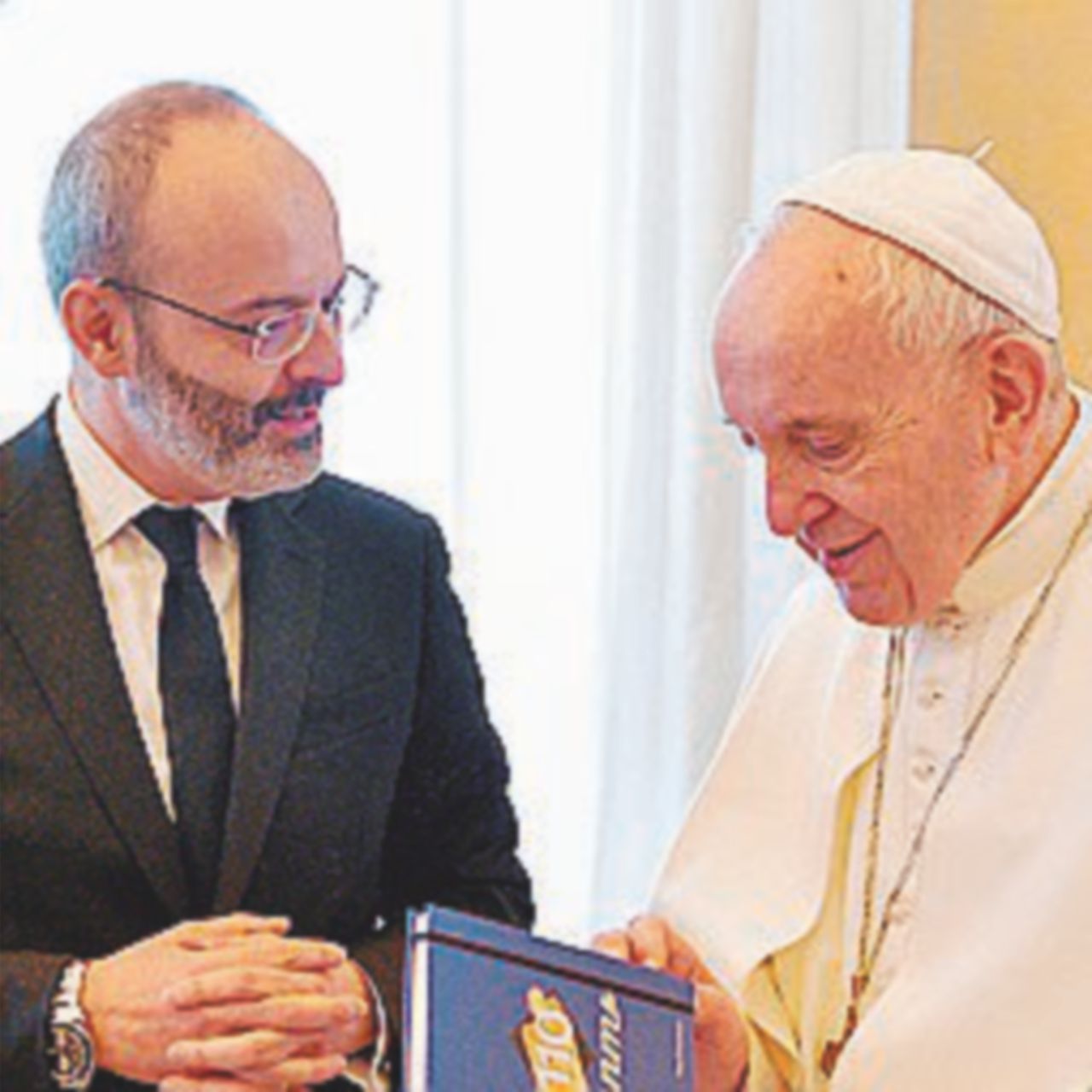Copertina di Il Papa incontra i magistrati: “Siate sempre indipendenti”