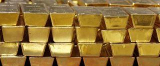 Copertina di Bankitalia, Salvini: “Certificare che riserve d’oro sono di proprietà degli italiani”. Bce: “In arrivo risposta sul tema”