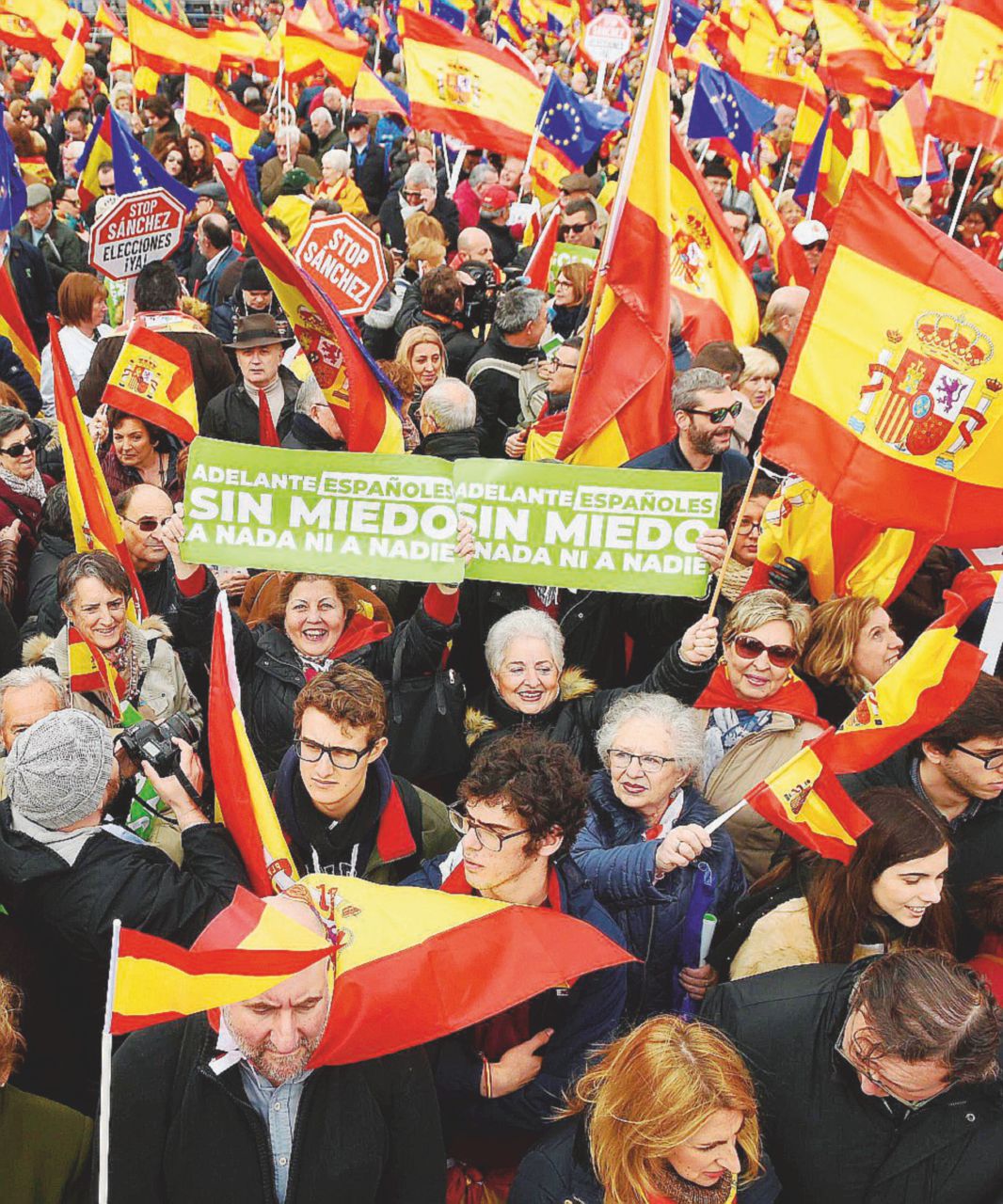 Copertina di Catalogna, i leader dietro le sbarre tranne Puigdemont