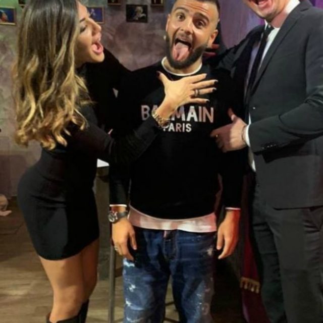 Lorenzo Insigne, polemiche per lo scherzo de le Iene: “Schiaffi alla moglie per gelosia? Una vergogna”