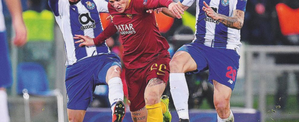 In campo - In alto, Zaniolo nel match di martedì contro il Porto “Uno forte come Zaniolo non l’ho mai incontrato. E ricorda Totti”
