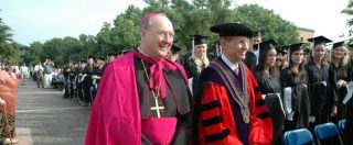 Copertina di Vaticano, Farrell nominato cardinale Camerlengo: certifica decesso Papa e amministra beni temporali in sua assenza